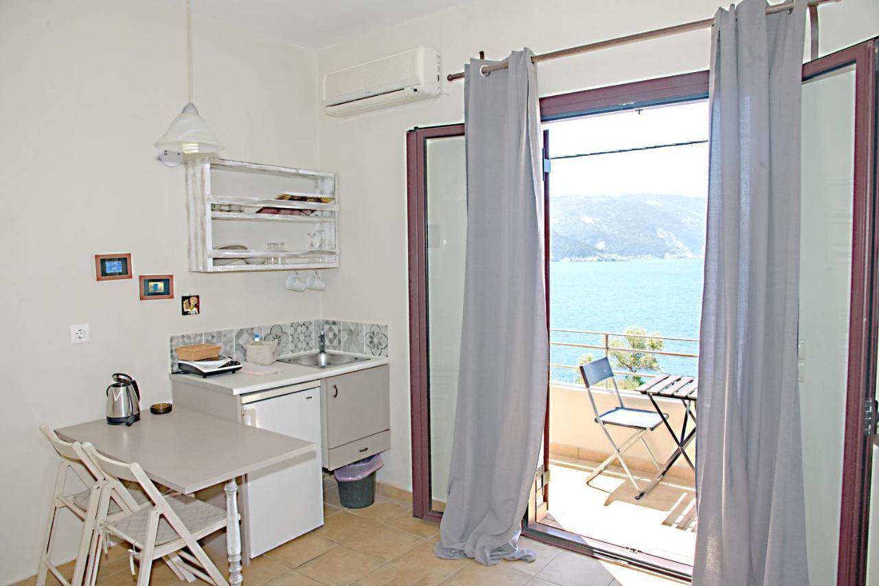 Cosis Inn Asos ภายนอก รูปภาพ